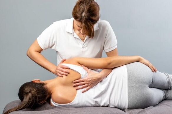 Manual treatment for back pain