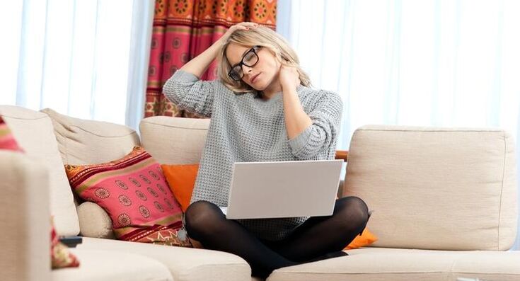 Neck fatigue is often a sign of cervical osteochondrosis. 